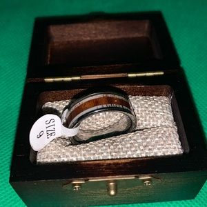 Vintage Gentlemen Men’s Wedding Band